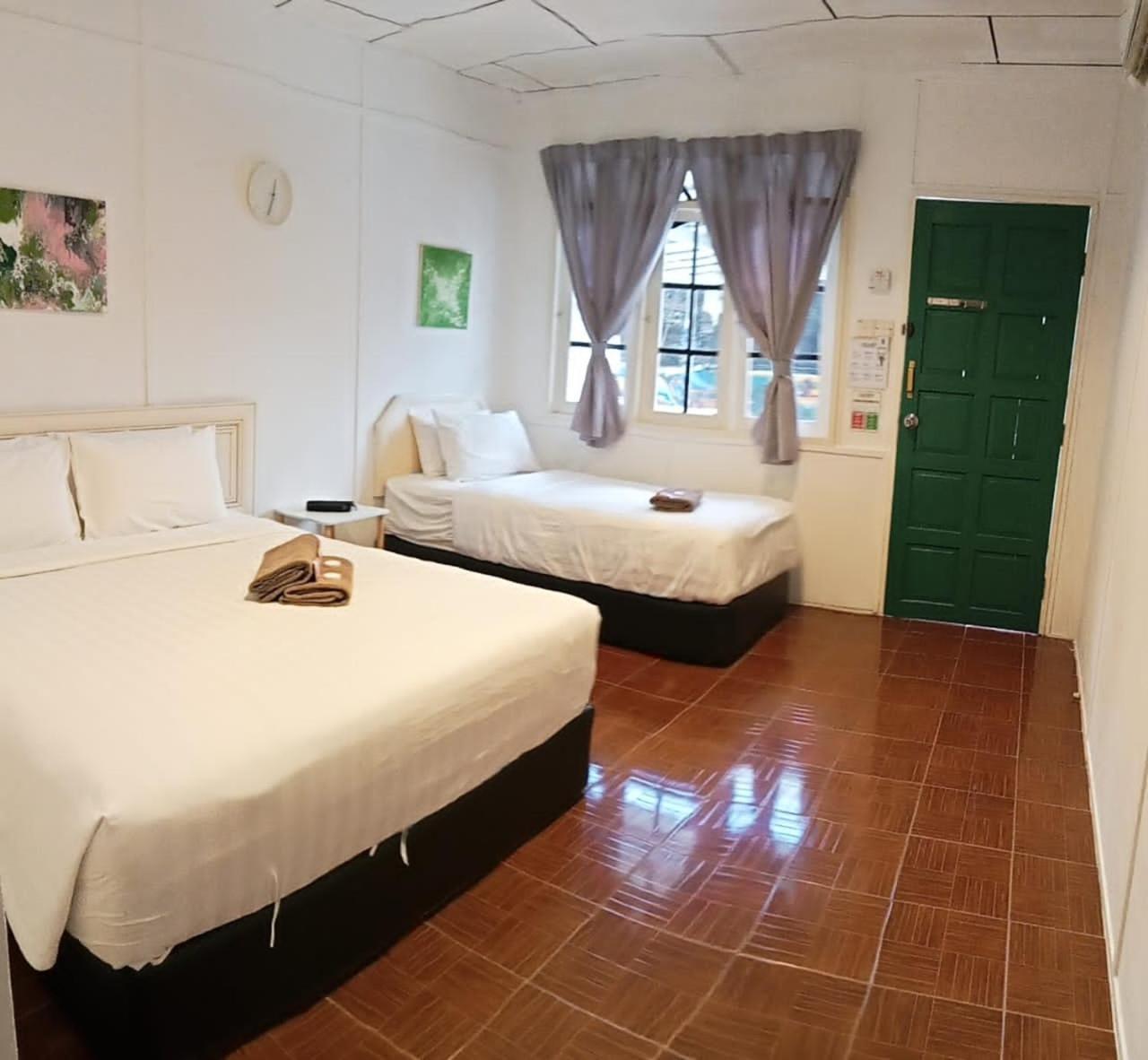 Vagary Pangkor Hotel Pekan Pangkor Kültér fotó